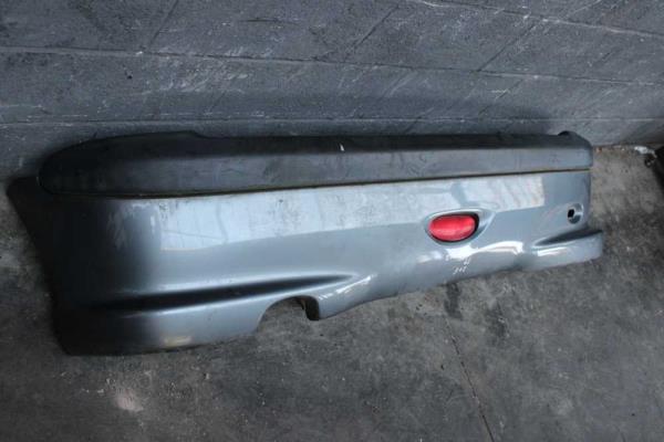 PARE CHOC ARRIERE PEUGEOT 206 2003+ - Vue 1